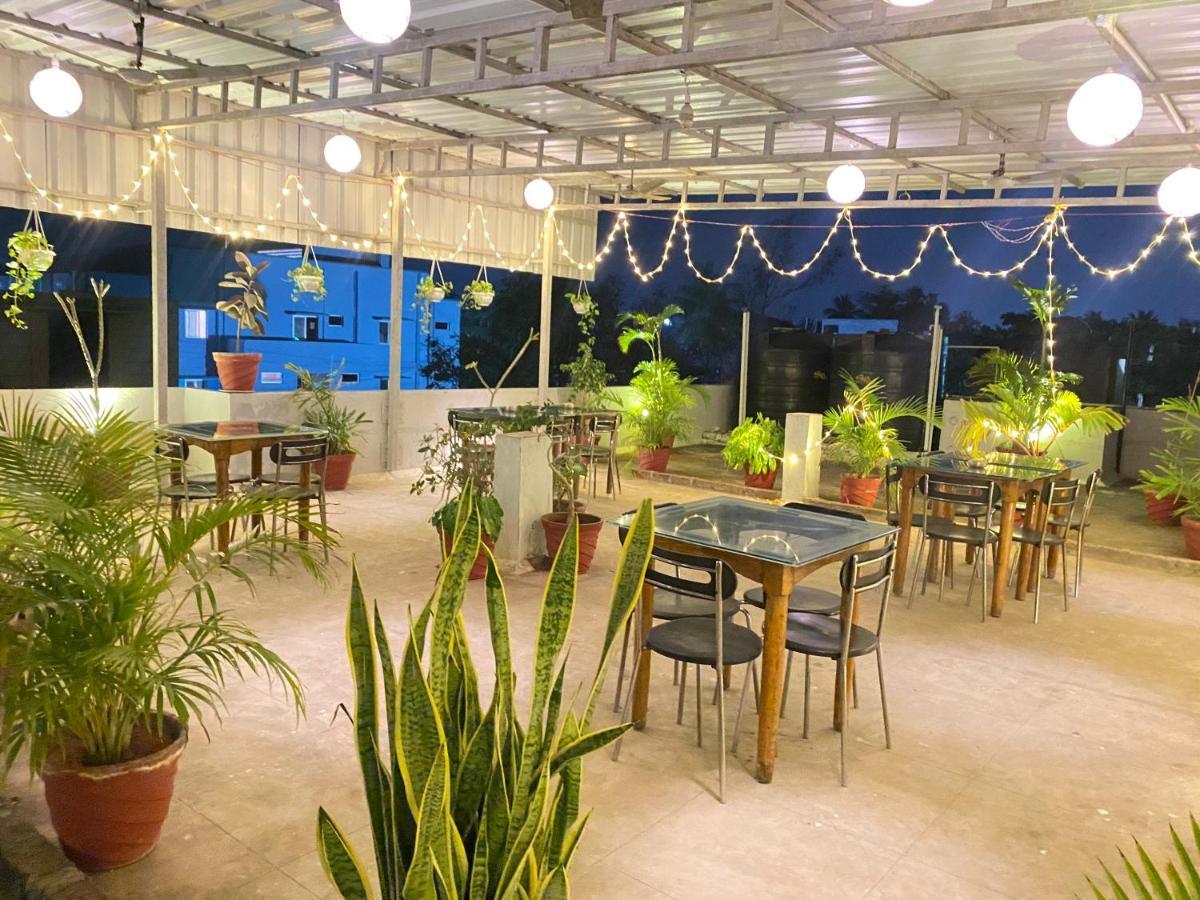 La Paradise Residency ポンディシェリ エクステリア 写真